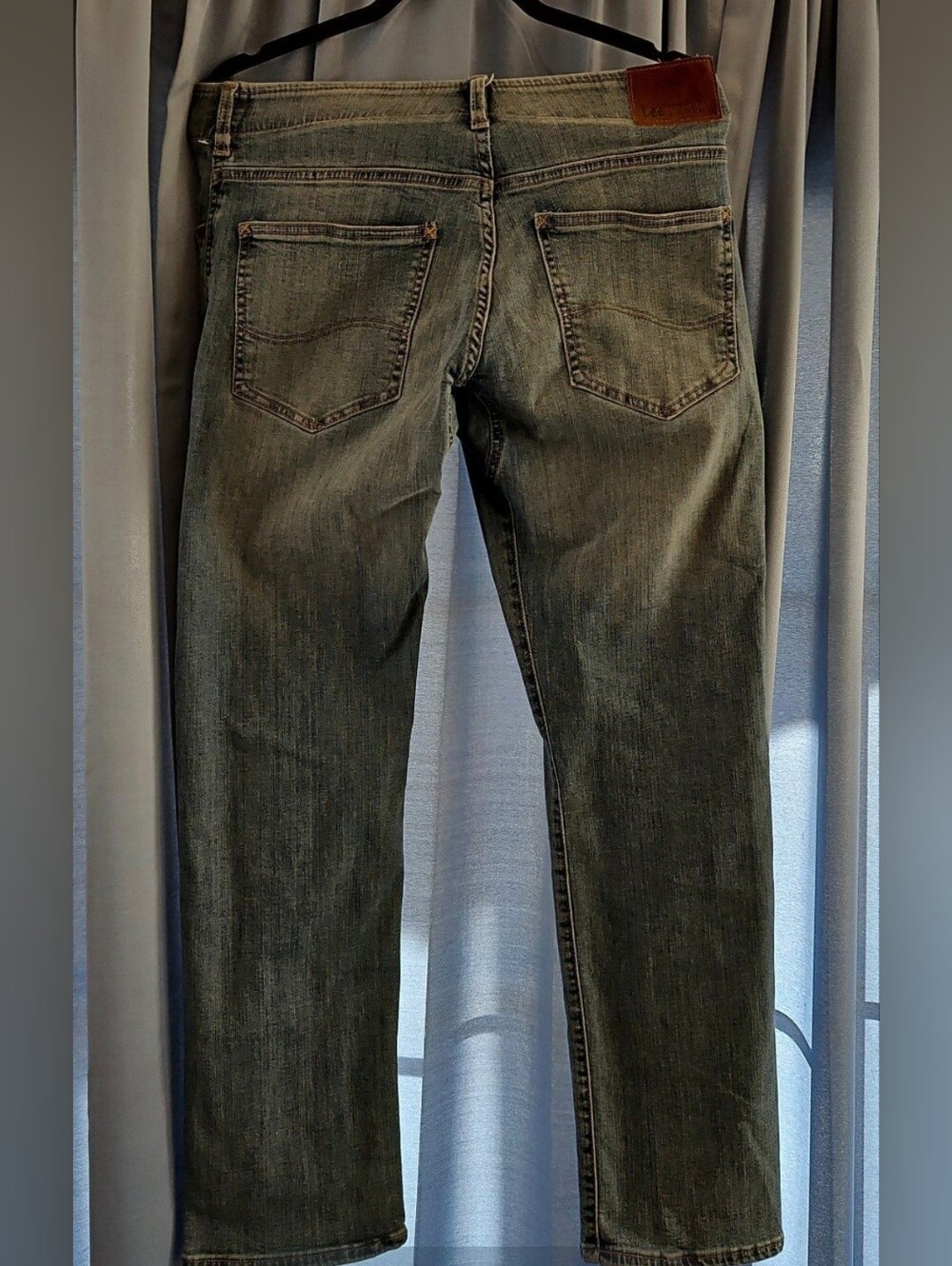 Lee Modern Series Extreme Motion Jeans Mens 30x30 Straight Fit Tapered Leg